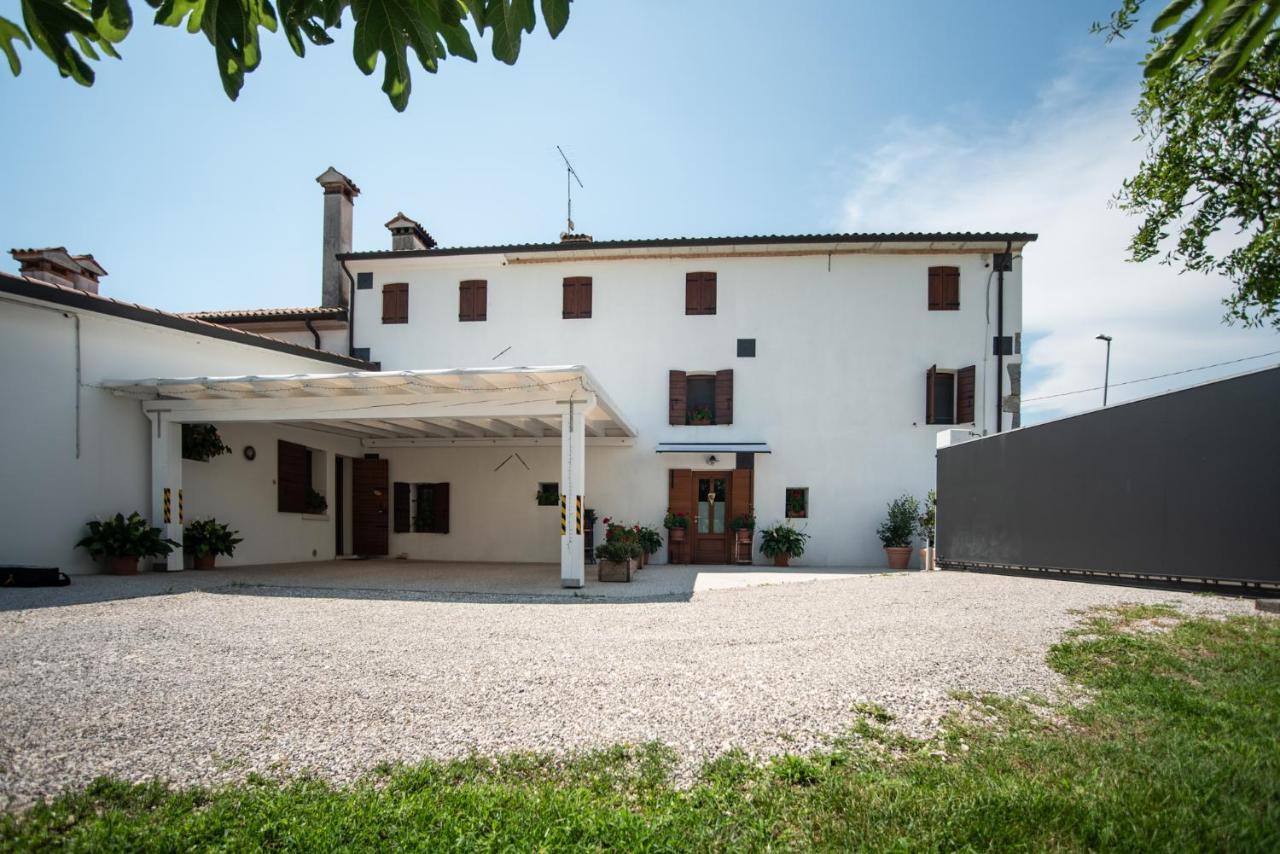 Regina Nel Cuore Del Veneto Codogne Exterior photo